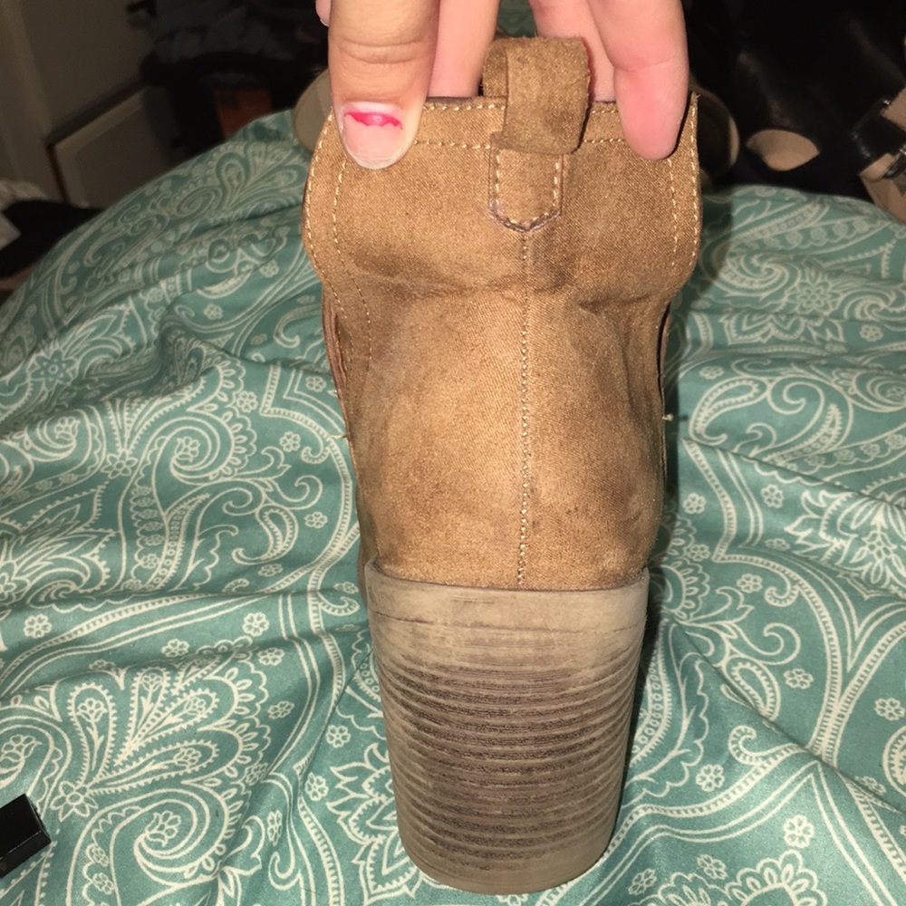 Booties - Picture 3 of 5